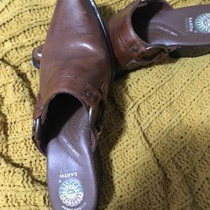 Earth Spirit Ankle Slides